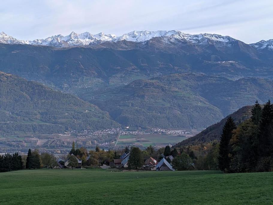 Maison Familiale En Montagne Avec Vue Merveilleuse Sur Le Massif De Belledonne Saint-Bernard  Exterior photo